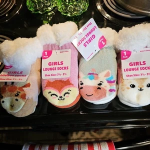 New 4 Pairs Girls Lounge Socks Fuzzy Socks Size 7.5-3.5 - Picture 1 of 6