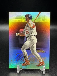 2000 Fleer Showcase #88 Mark McGwire - Picture 1 of 2