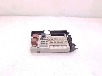 2003 LEXUS LS430 CABIN FUSE BOX 174579A - Imagem 1 de 4