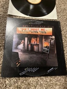 ELTON JOHN DONT SHOOT ME IM ONLY THE PIANO PLAYER LP  VG+/VG+ - Imagen 1 de 2