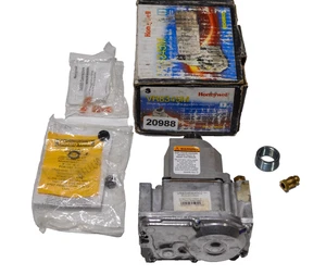 Honeywell VR8345M4302 Gas Valve - Picture 1 of 6