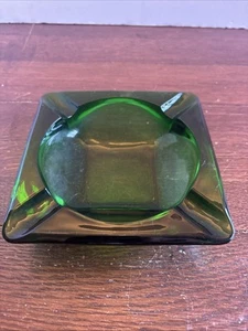 Vintage Large Mid Century Modern Green Square Glass Ashtray 6"x 6" x 1.5" - Picture 1 of 8