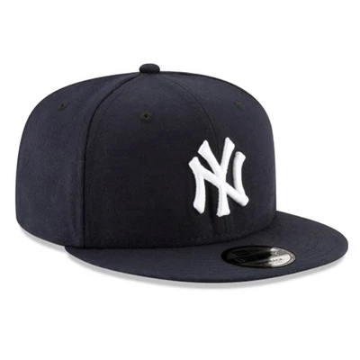 Brand New 9FIFTY Baseball Cap - MLB New York Yankees Basic Navy Snapback Hat - Image 1 of 4
