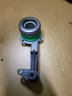 Cilindro esclavo de embrague-Premium Rhino Pac S0456 se adapta a 06-07 Pontiac G6   Foto 1 de 4