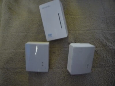 TP Link  AV500 + 2x TP-LINK  Modell TL-PA411 - Bild 1 von 3