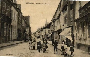 AUXONNE - Rue Antoine-Masson (groupe d'enfants) - Imagen 1 de 1