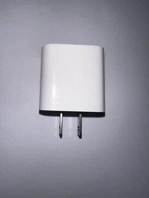 APPLE,OEM Genuine 20W Charger USB-C Power Adapter For iPhone X 11 12 & 13,14Pro, - Image 1 of 4