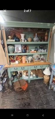 Hermosa camioneta local de colección Broyhill Hutch de 2 piezas oliva/marrón Atlanta Foto 1 de 4