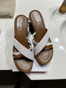 Nine West Beach HouseQ4 White Sandals Womens Sz 10M Slip On Platform Wedge New - Picture 1 of 14