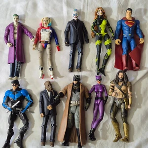10 ACTION FIGURES SUICIDE SQUAD BATMAN SUPERMAN AQUAMAN NIGHTWING SCARECROW - Picture 1 of 11