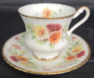 Paragon, Autumn Glory, Demi-taza y platillo, Inglaterra - Imagen 1 de 10