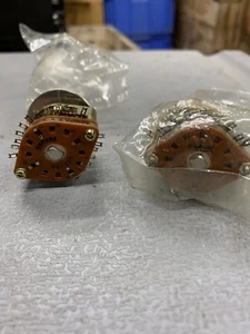 Tosoku RS-500 4 Position Maintained Selector Switch (TSC) (Lot Of 2) - Picture 1 of 2