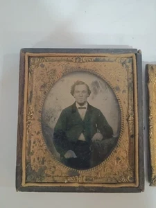 Antique 1860's DAGUERREOTYPE Sophisticated Proper Man / Gentleman photograph - Picture 1 of 7