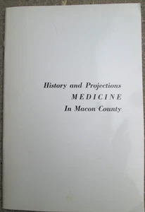 History and Projections Medicine in Macon County IL. Dr. C. Raimer Smith PB 1970 - Foto 1 di 6
