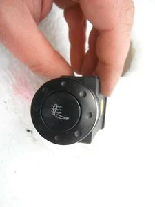 AUDI TT 8N / MK1 SITZHEIZUNG SCHALTER / RELAIS STEUERTASTER 8N0963563B - Bild 1 von 4