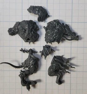 Warhammer Skaven Bits Skaventide Rat Ogor Muscled Body w Legs Set 33B - Picture 1 of 5
