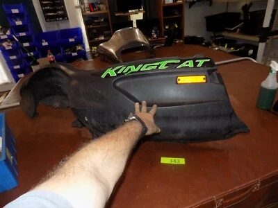 Arctic Cat LH King Cat 900 M1 vientre izquierdo plástico usado 2004 Foto 1 de 4