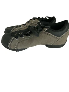 Revolution Dancewear Hip Hop Shoes Canvas Sneaker Style 981 Black Size 3.5 EUC - Picture 1 of 4