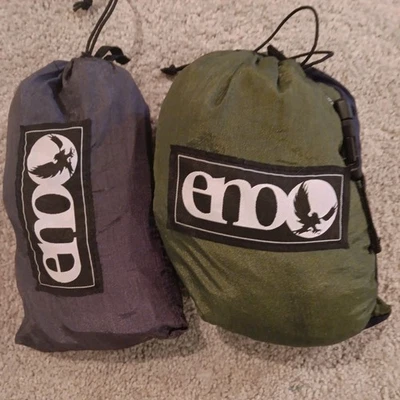 Rede Eno Double Nest dois tons azul, leve, 2 pessoas. Levemente usado - Imagem 1 de 4