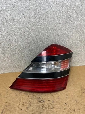 2007 - 2009 Mercedes-Benz S-Class Tail Light Right passenger RH Side T3655 DW - Image 1 of 4