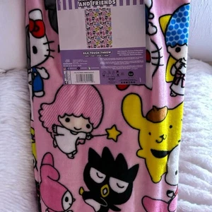 Hello Kitty And Friends “Rainbow Magic” Silk Touch Throw Pink 50"x70" w/ hanger - Picture 1 of 1