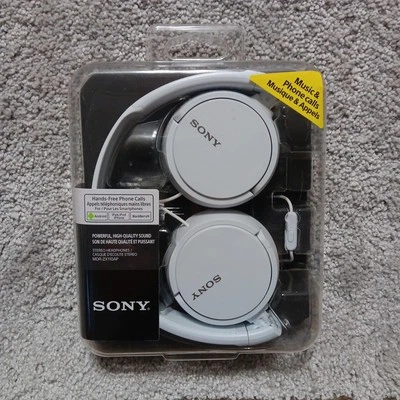 Sony MDR-ZX110 White On-Ear Wired Stereo Headphones Extra Bass Headband With ANC - Image 1 of 4