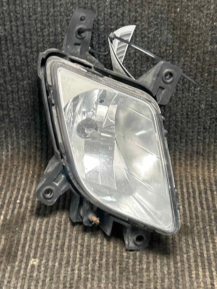 Fits 2010-2013 Kia Sportage Fog Light Assembly OEM#:922023W000 Foto 1 de 4