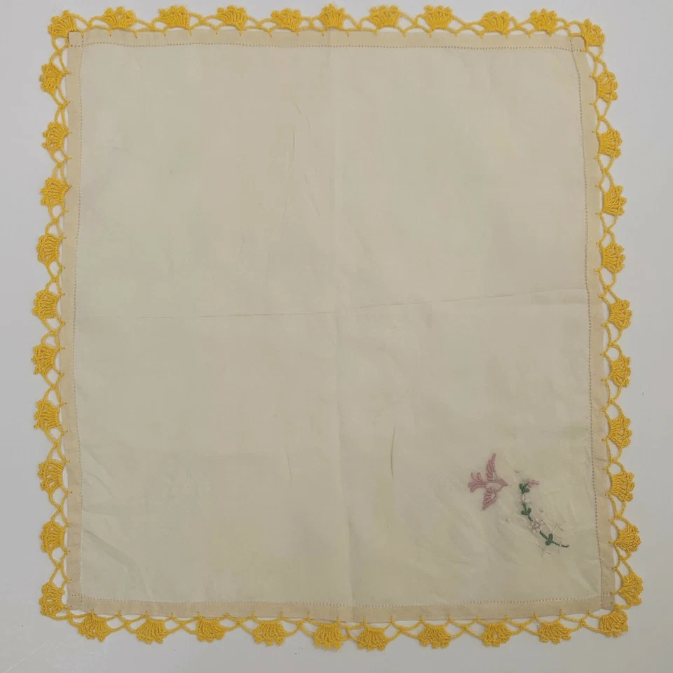 Pañuelo de boda vintage de seda para dama de honor bordado ganchillo encaje reliquia Foto 1 de 3