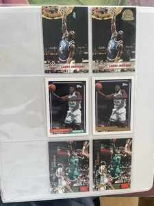🏀🏀 Larry Johnson Konvolut (6). Sockel, Gold, Electric Court. - Bild 1 von 2