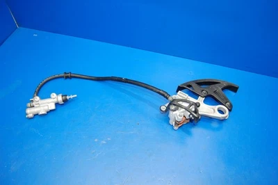 2017 02-25 CRF450R CRF250RX CR250R OEM ГЛАВНЫЙ СУППОРТ ЗАДНЕГО ТОРМОЗА 43150-MKE-A01 - Изображение 1 из 4