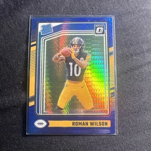 ROMAN WILSON 2024 Panini Donruss Optic Blue Hyper Prizm Rookie RC #285 Steelers - Foto 1 di 2