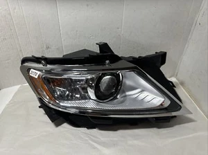 Lincoln MKX 2011-15 RH Passenger Aftermarket Halogen Chrome Headlight BA1Z13008A - Picture 1 of 12