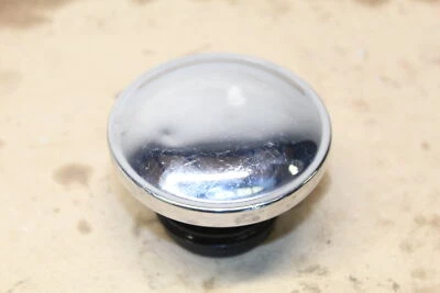 2007 Harley-Davidson Heritage Softail FLSTC TAMPA DO TANQUE DE COMBUSTÍVEL FABRICANTE DE EQUIPAMENTO ORIGINAL - Imagem 1 de 4