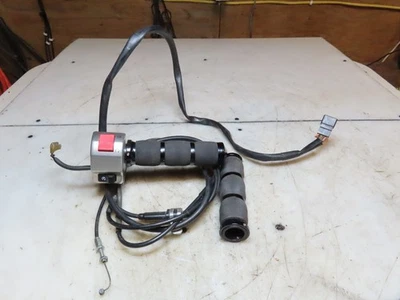 Suzuki Marauder VZ800 2000 control derecho Foto 1 de 4