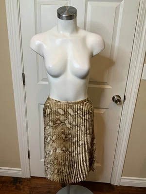 Lauren Ralph Lauren Tan Pleated Snakeskin Skirt NWT $79, Size 8 - Image 1 of 4