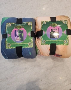 IN HAND Wicked For Good Glinda Elphaba Throw Blanket AMC CINEMARK Ships Now! - Picture 1 of 9