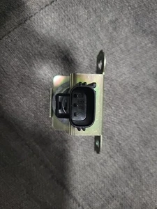 Adaptiver Fahrwerksdrucksensor Jaguar XJR X350 Bj 2003 - Bild 1 von 2