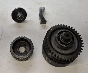 JOHN DEERE 425 445 455 HYDROGETRIEBE ZAPFWELLENKUPPLUNGSPAKET AM878397 M806093 Assm. - Bild 1 von 9
