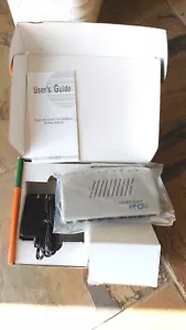 CNet 8 Port 18-1N-H800-FB 100/10Mbps Auto Switch - Picture 1 of 2