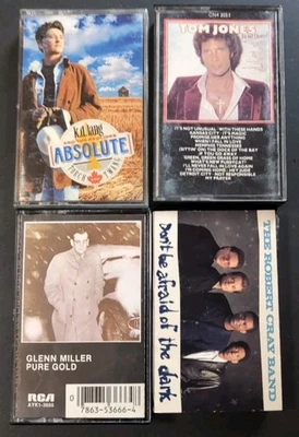 Lot of 4 Pop Cassette Tapes Tom Jones K.D. Lang Glenn Miller Robert Cray Band Foto 1 de 3