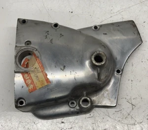 NOS Nuovo Suzuki T500 GT500 Motore Cover Pignone 68 69 70 71 72 73 74 75 76 77 - Foto 1 di 8