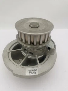 New Unipart Water Pump Fits VAUXHALL Astra Mk4 Meriva MK1  Combo MK2 - Picture 1 of 6