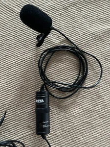 BOYA BY-M1 Professionelles Lavalier Ansteckmikrofon Omnidirektionales Mikrofon - Bild 1 von 3