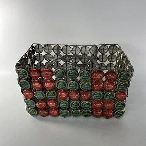 Vintage Beer Bottle Cap Wire Tote Basket Lion Lager Golden Pilsener Green Red - Picture 1 of 7