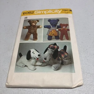 Simplicity 6062 vintage dog, teddy crafts sewing pattern uncut - Picture 1 of 5