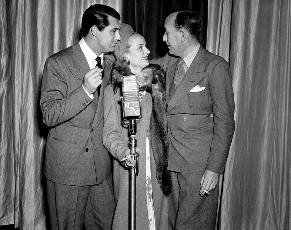 CARY GRANT Carole Lombard & NOEL COWARD Photo (190-e ) - Image 1 of 1