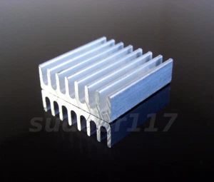 Dissipateur Thermique Aluminium 20 x 20 x 5 mm Circuit Chipset RAM GPU - Photo 1/1