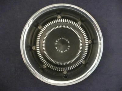 1970-1971 Chrysler Newport New Yorker Town & Country par 2 SOMENTE calotas CHR22 - Imagem 1 de 4