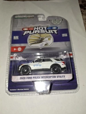 Greenlight Hot Pursuit 2020 Rhode Island State Police Explorer Car Exclusive1/64 - Image 1 of 4