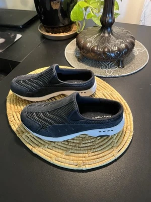 Easy Spirit 女式 Traveltime 骡子 - 海军蓝,尺寸 6 — 第 1/4 张图片